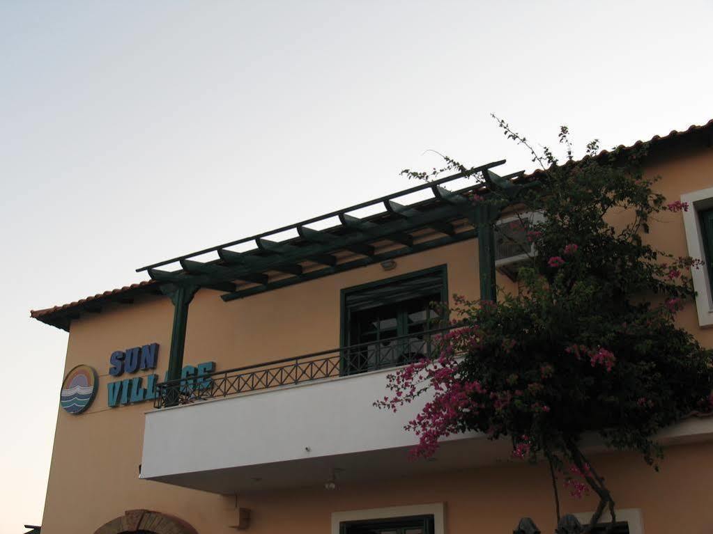 Sun Village Hotel Apartments Megas Limnionas Exterior photo