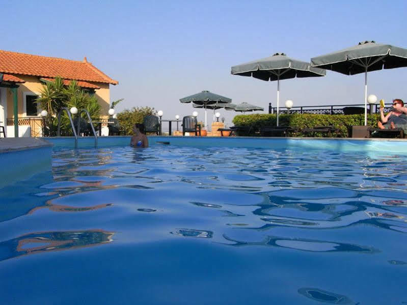 Sun Village Hotel Apartments Megas Limnionas Exterior photo